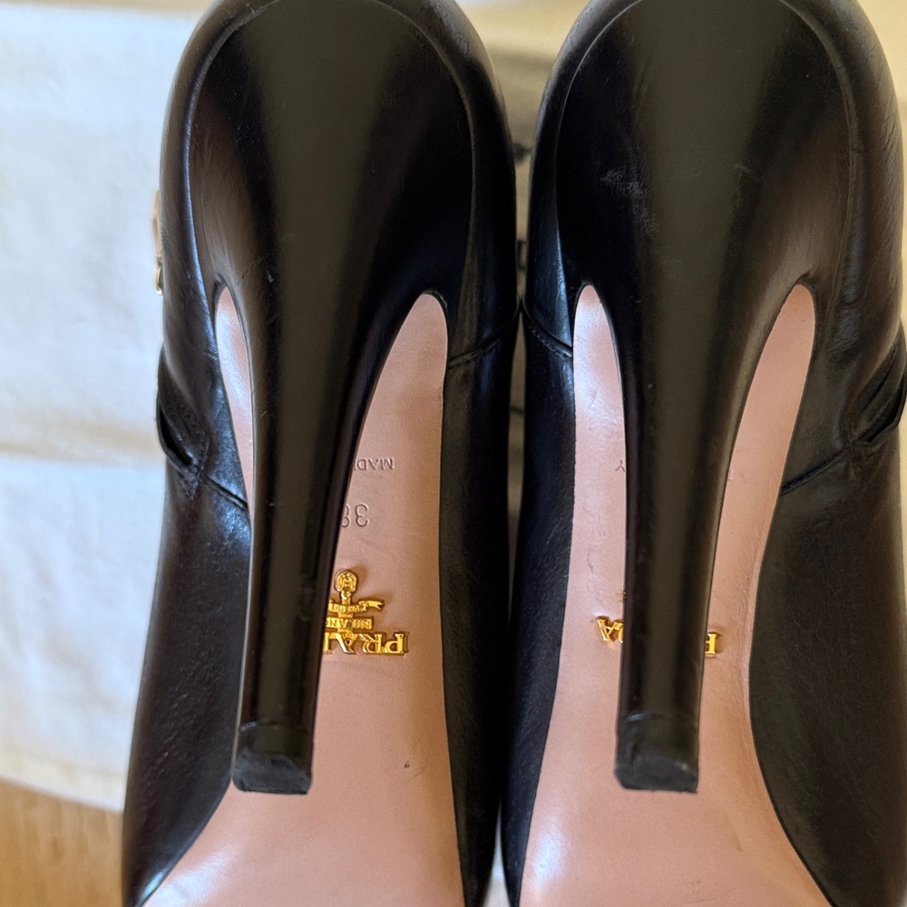 Prada Black Heeled Leather Boots - Picture 5 of 11